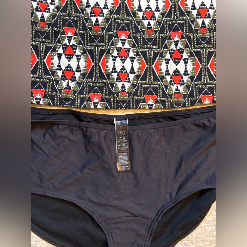 Marks & Spencer Tankini UK 16, US 12-14